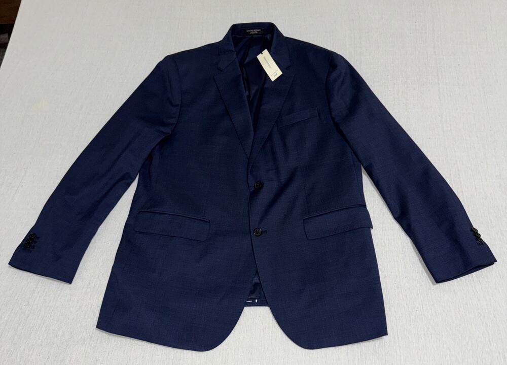 Banana Republic Blue Italian Wool 2 Button Suit Modern Size 46R Slim Fit BNWT